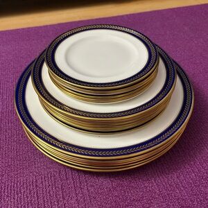 Service For 6 Coalport Blue Wheat Dinner, Salad/Dessert & Bread/Butter Plates